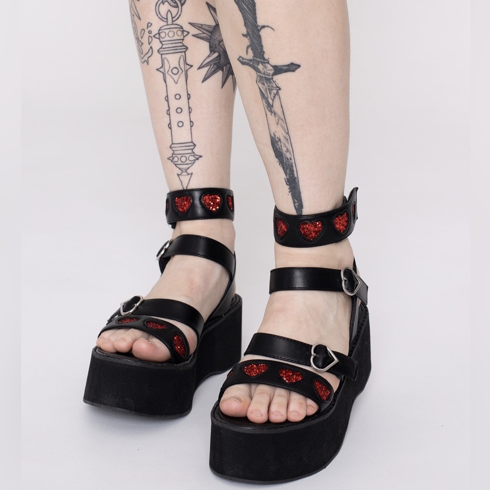 KOI Rogue Lovergirl Platforms